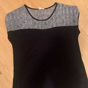 2/ $10 Black and White Top. Cool for Summer ☀️